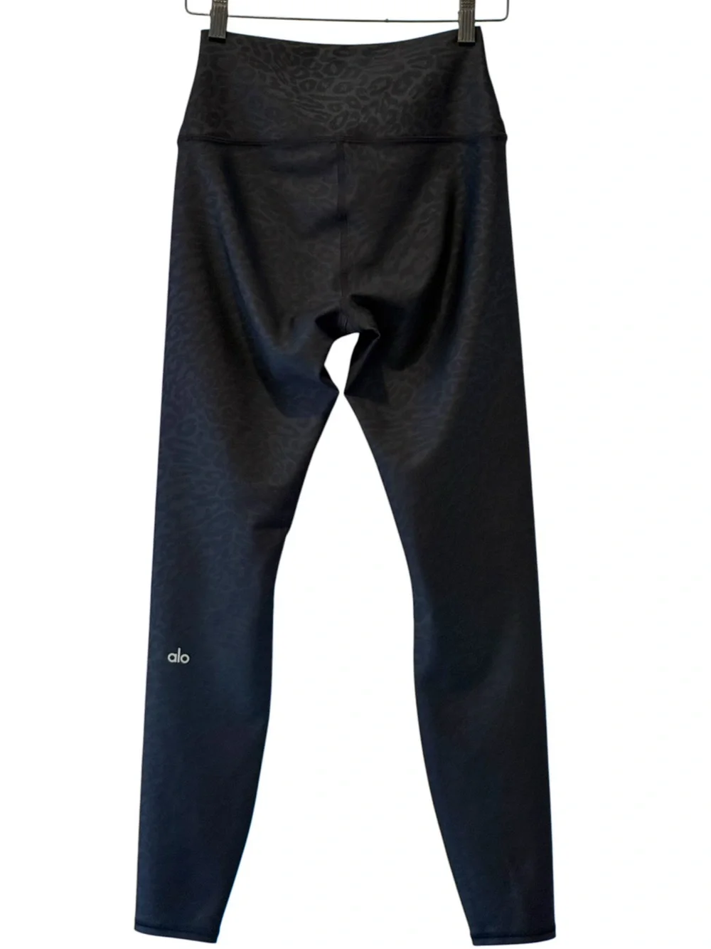 NWOT✨ Alo Yoga Airlift 7/8 High-Waist Leggings Black Animal Print Small